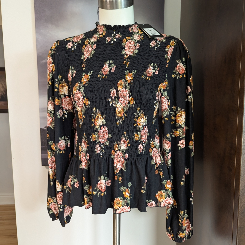 Streetwear Society Black Floral Smocked Blouse